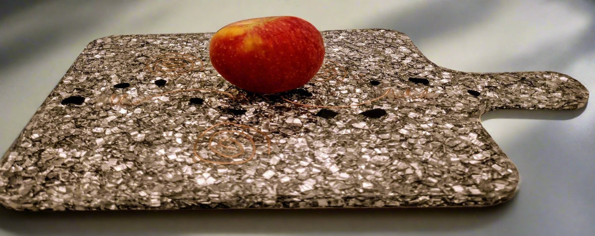 Orgonite Charging Plate – Handmade Crystal Charging Tray with Quartz & Shungite