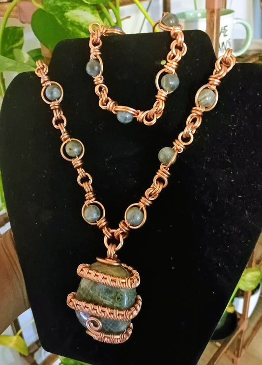 Copper-Wrapped Labradorite Necklace & Bracelet Bundle